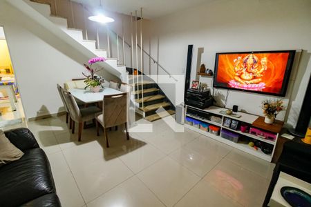 Sala de casa à venda com 2 quartos, 120m² em Jardim Taboão, São Paulo