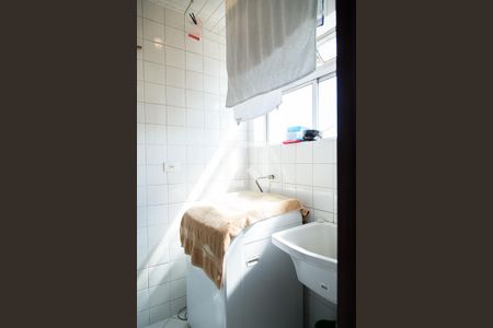 Apartamento à venda com 65m², 2 quartos e 1 vagaÁrea de Serviço