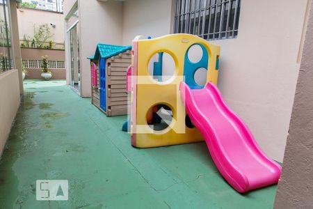 Apartamento à venda com 65m², 2 quartos e 1 vagaPlayground