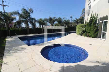 Apartamento à venda com 75m², 3 quartos e 2 vagas Apartamento à venda com 75m², 3 quartos e 2 vagasÁrea comum - Piscina