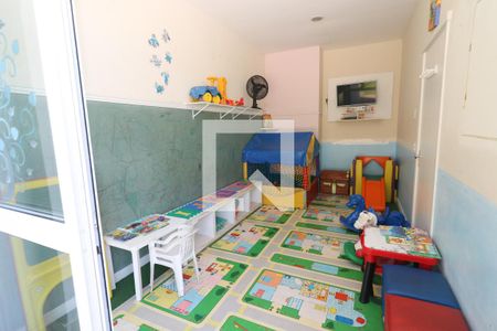 Apartamento à venda com 75m², 3 quartos e 2 vagas Apartamento à venda com 75m², 3 quartos e 2 vagasBrinquedoteca