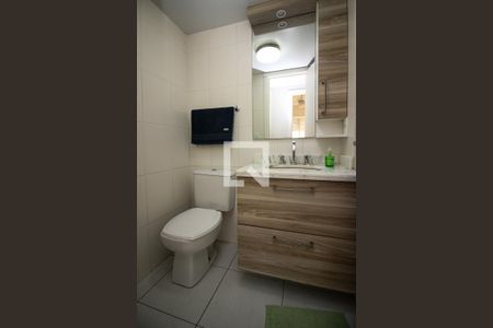 Apartamento à venda com 75m², 3 quartos e 2 vagas Apartamento à venda com 75m², 3 quartos e 2 vagasBanheiro Social