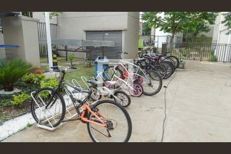 Apartamento à venda com 48m², 2 quartos e sem vaga Apartamento à venda com 48m², 2 quartos e sem vagaÁrea comum