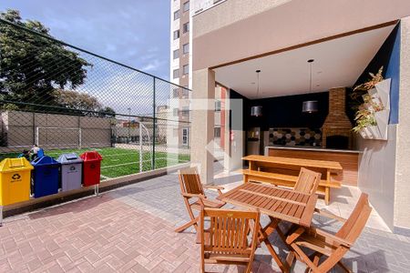 Apartamento para alugar com 38m², 2 quartos e sem vagaÁrea comum - Churrasqueira