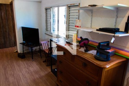 Casa para alugar com 1243m², 4 quartos e 5 vagasQuarto 4