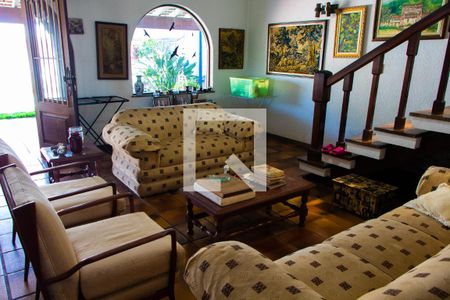 Sala de casa para alugar com 4 quartos, 1243m² em Vila Brandina, Campinas