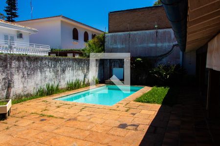 Casa para alugar com 1243m², 4 quartos e 5 vagasÁrea Externa
