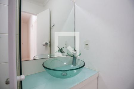 Casa de condomínio para alugar com 120m², 3 quartos e 2 vagas Casa de condomínio para alugar com 120m², 3 quartos e 2 vagasBanheiro - detalhes