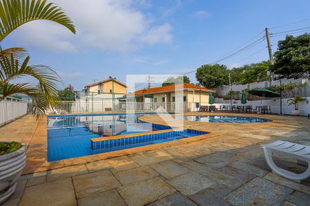 Casa de condomínio para alugar com 120m², 3 quartos e 2 vagas Casa de condomínio para alugar com 120m², 3 quartos e 2 vagasÁrea comum - piscina