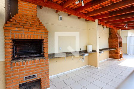 Casa de condomínio para alugar com 120m², 3 quartos e 2 vagas Casa de condomínio para alugar com 120m², 3 quartos e 2 vagasÁrea comum - churrasqueira