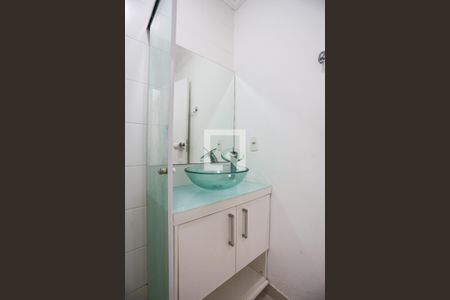 Casa de condomínio para alugar com 120m², 3 quartos e 2 vagas Casa de condomínio para alugar com 120m², 3 quartos e 2 vagasBanheiro - detalhes