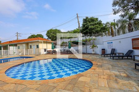 Casa de condomínio para alugar com 120m², 3 quartos e 2 vagas Casa de condomínio para alugar com 120m², 3 quartos e 2 vagasÁrea comum - piscina