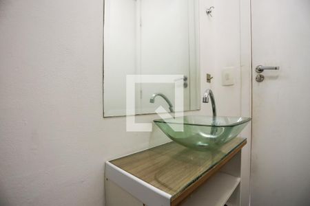 Casa de condomínio para alugar com 120m², 3 quartos e 2 vagas Casa de condomínio para alugar com 120m², 3 quartos e 2 vagasLavabo - detalhes