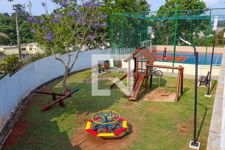 Casa de condomínio para alugar com 120m², 3 quartos e 2 vagas Casa de condomínio para alugar com 120m², 3 quartos e 2 vagasÁrea comum - playground