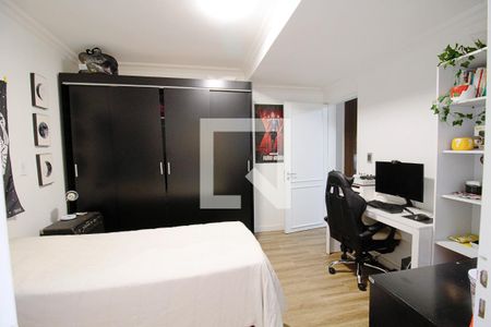 Casa à venda com 200m², 4 quartos e 2 vagas Casa à venda com 200m², 4 quartos e 2 vagasQuarto 4