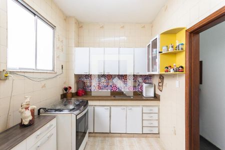 Apartamento à venda com 84m², 2 quartos e 1 vagaCozinha