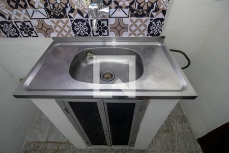 Cozinha de kitnet/studio para alugar com 1 quarto, 16m² em Santa Teresa, Rio de Janeiro