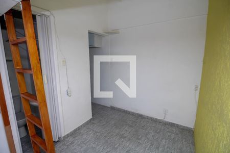 Sala de kitnet/studio para alugar com 1 quarto, 16m² em Santa Teresa, Rio de Janeiro