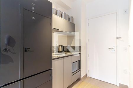 Cozinha de kitnet/studio para alugar com 1 quarto, 28m² em Bela Vista, São Paulo
