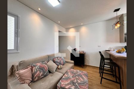 Sala de apartamento à venda com 2 quartos, 108m² em Vila Pinheirinho, Santo André