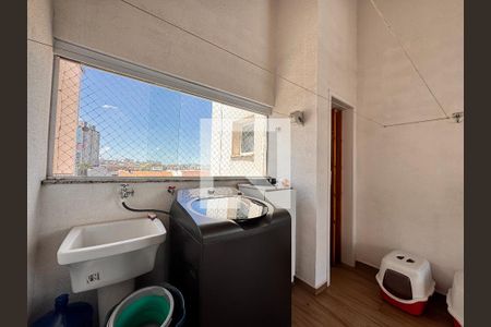 Apartamento à venda com 108m², 2 quartos e 1 vagaLavanderia