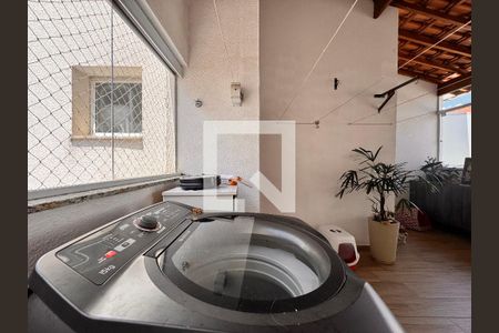 Apartamento à venda com 108m², 2 quartos e 1 vagaLavanderia