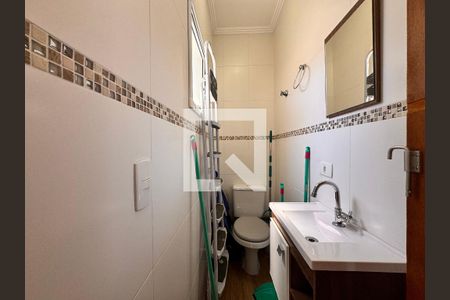 Lavabo de apartamento à venda com 2 quartos, 108m² em Vila Pinheirinho, Santo André