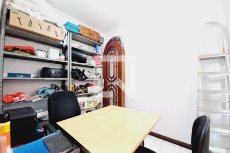 Casa à venda com 287m², 4 quartos e 2 vagasQuarto de Serviço