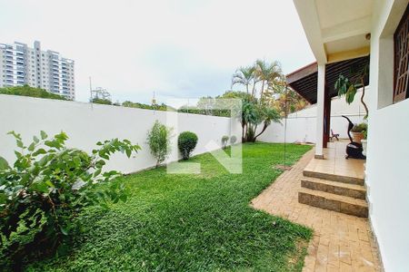 Casa à venda com 287m², 4 quartos e 2 vagasQuintal