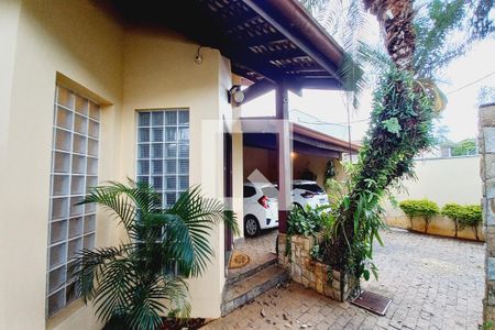 Casa à venda com 287m², 4 quartos e 2 vagasFachada do Prédio