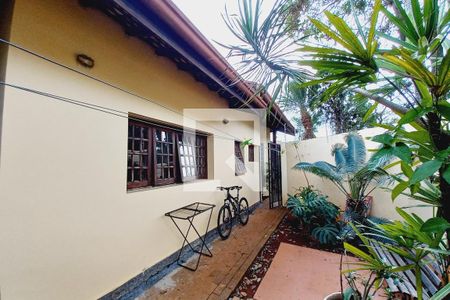 Casa à venda com 287m², 4 quartos e 2 vagasFachada do Prédio
