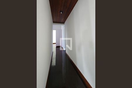 Corredor de apartamento para alugar com 4 quartos, 198m² em Acupe de Brotas, Salvador