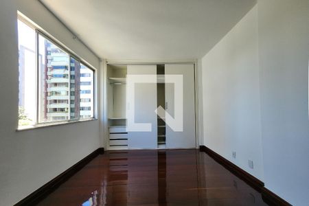 Quarto 2 de apartamento para alugar com 4 quartos, 198m² em Acupe de Brotas, Salvador
