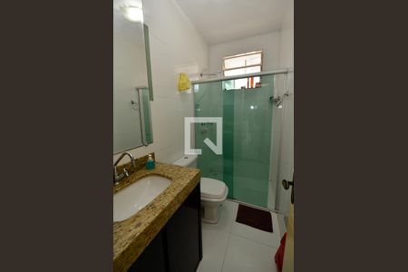 Apartamento à venda com 190m², 5 quartos e 2 vagasBanheiro social