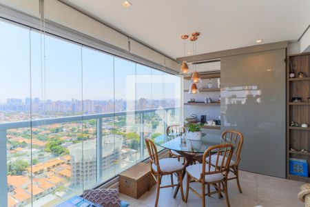 Apartamento à venda com 44m², 1 quarto e 1 vaga Apartamento à venda com 44m², 1 quarto e 1 vagaVaranda