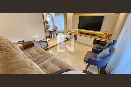 Sala de casa para alugar com 5 quartos, 230m² em Boqueirão, Santos