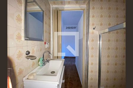Casa à venda com 240m², 7 quartos e 2 vagasBanheiro 2