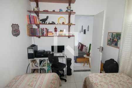 Quarto de casa para alugar com 2 quartos, 50m² em Jardim Primavera, Duque de Caxias