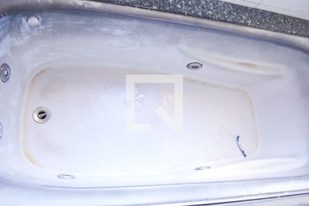 Casa à venda com 750m², 3 quartos e 4 vagasBanheiro Quarto 3