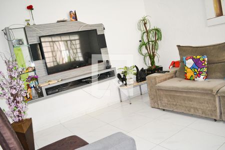 Casa à venda com 750m², 3 quartos e 4 vagasSala casa 2