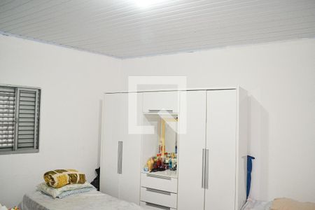 Casa à venda com 750m², 3 quartos e 4 vagasQuarto 1 casa 2