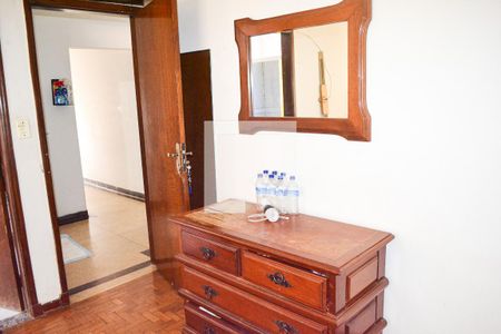 Casa à venda com 750m², 3 quartos e 4 vagasQuarto 1