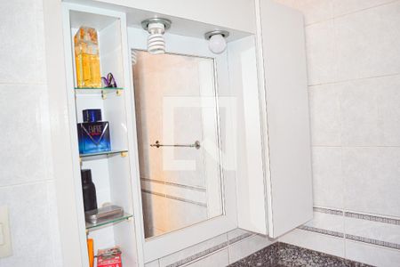 Casa à venda com 750m², 3 quartos e 4 vagasBanheiro Quarto 3