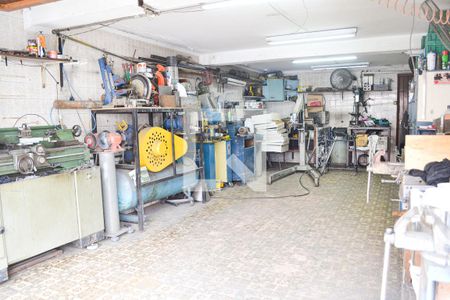 Casa à venda com 750m², 3 quartos e 4 vagasÁrea comum