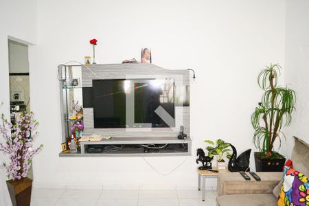 Casa à venda com 750m², 3 quartos e 4 vagasSala casa 2