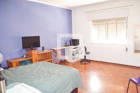 Casa à venda com 750m², 3 quartos e 4 vagasQuarto 2