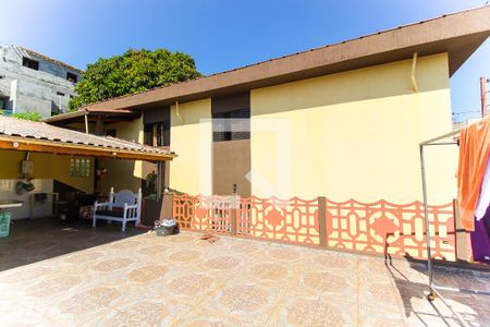 Casa à venda com 220m², 3 quartos e 5 vagasVaranda