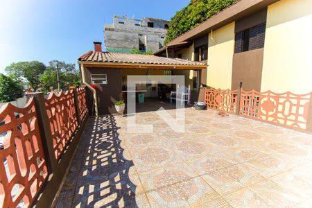 Casa à venda com 220m², 3 quartos e 5 vagasVaranda