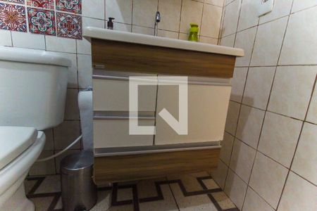 Casa à venda com 220m², 3 quartos e 5 vagasBanheiro 2