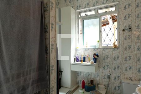 Casa à venda com 255m², 4 quartos e sem vaga Casa à venda com 255m², 4 quartos e sem vagaBanheiro